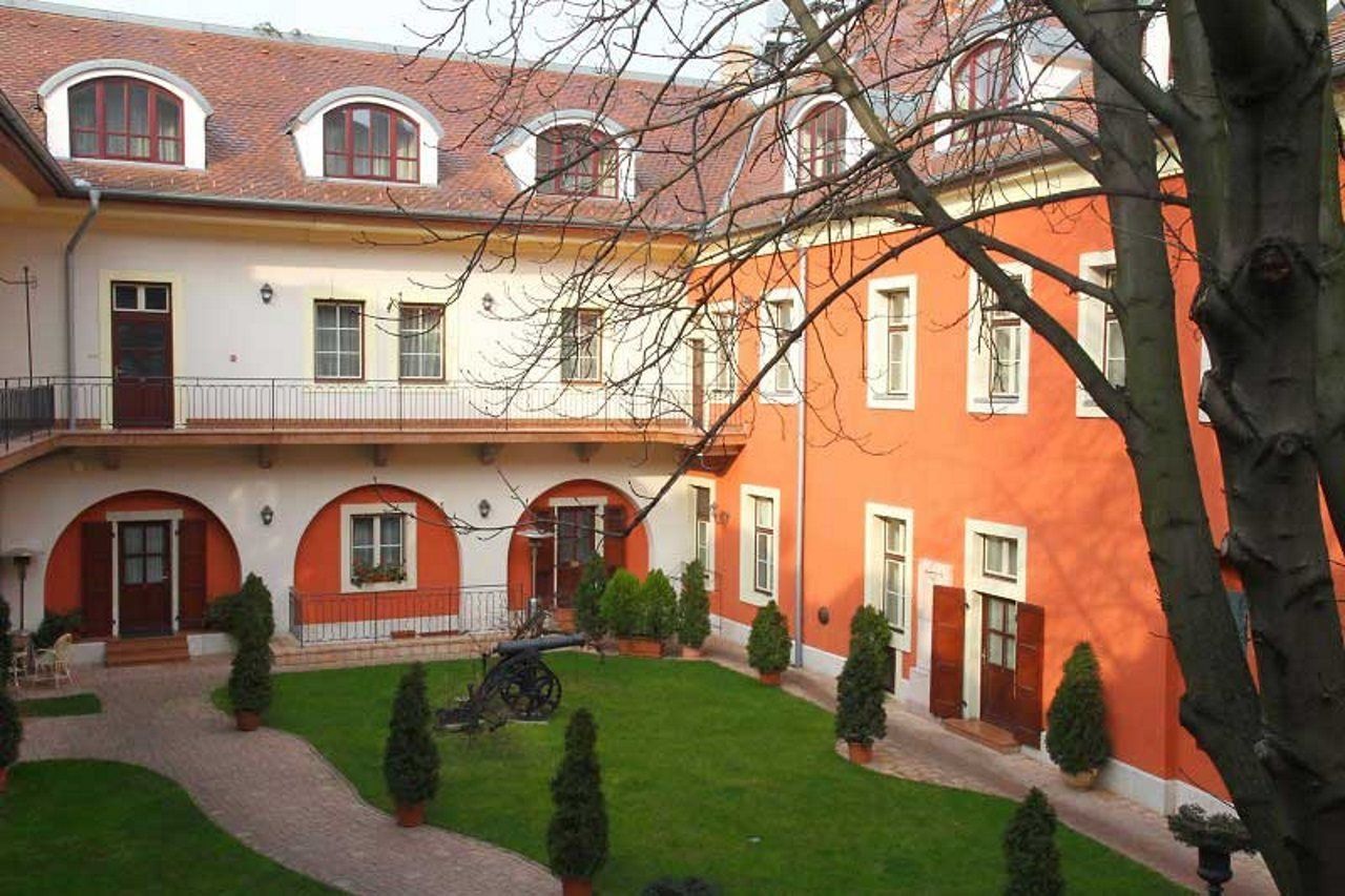 St. George Residence Βουδαπέστη Εξωτερικό φωτογραφία
